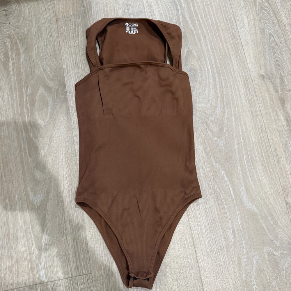 OQQ Brown Ribbed Square Neck Sleeveless Bodysuit